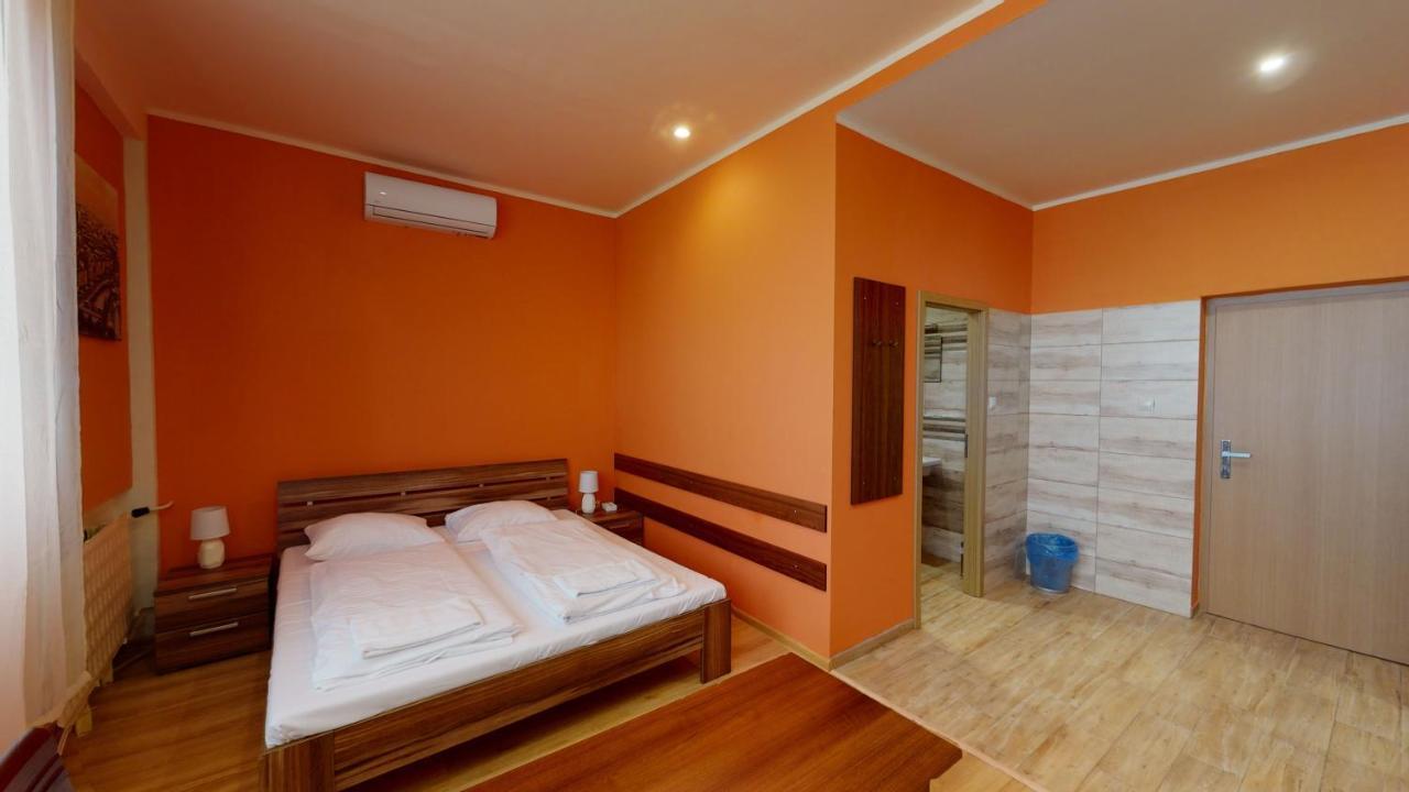 Hotel Hubert
